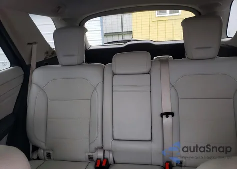 2013 Mercedes-Benz Ml 350 4Matic z USA, uszkodzony, nr VIN 4JGDA5HB3DA165585